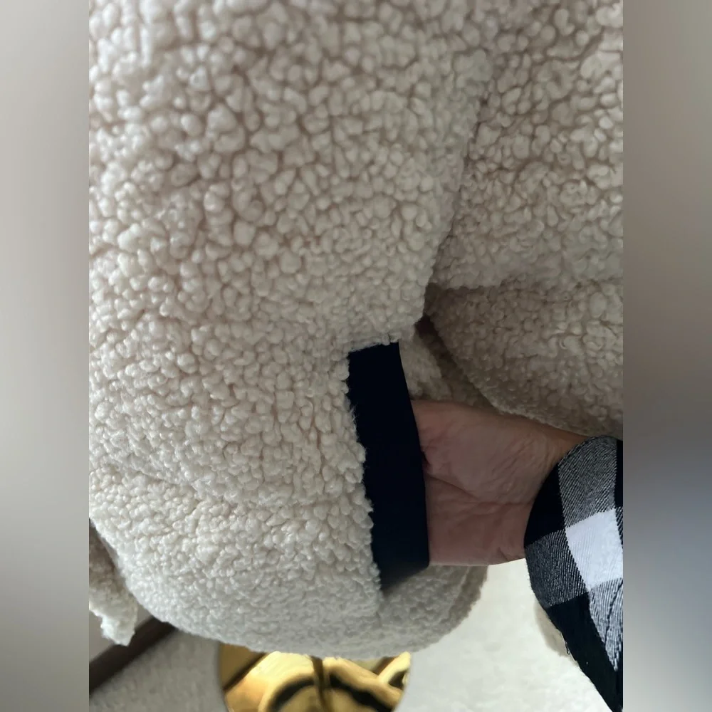 Maje Black Cream High Pile Fleece Faux Shearling Hoodie Puffer Jacket Sz 0 (XS) - Picture 8 of 16